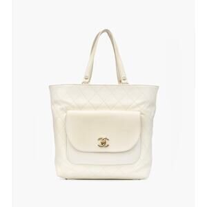 CHANEL White Shoulder Bag A-A21975